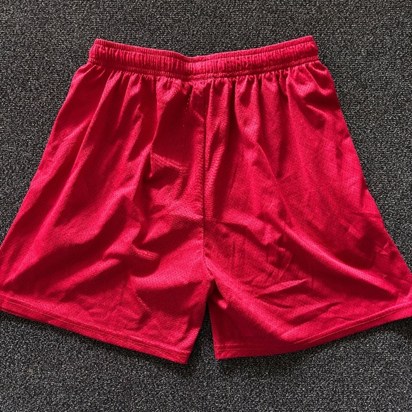 Eric Emanuel Shorts Red - Picture 2 of 3